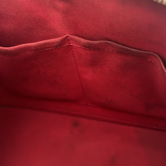 Louis Vuitton Alma Damier PM handbag monogram red interior - Picture 8 of 15